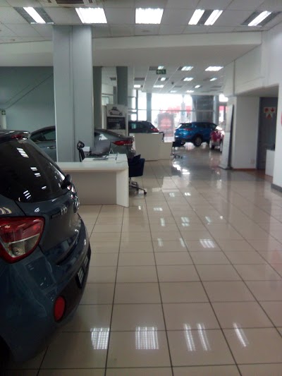 Photos of Hyundai Lenasia