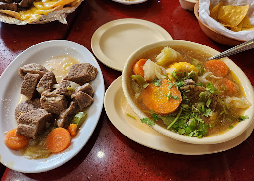 Ciro's Restaurant - Visual