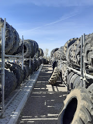 Photo n°5 de Euromaster Tous les Pneus - Villersexel à Villersexel (Magasin de pneus)