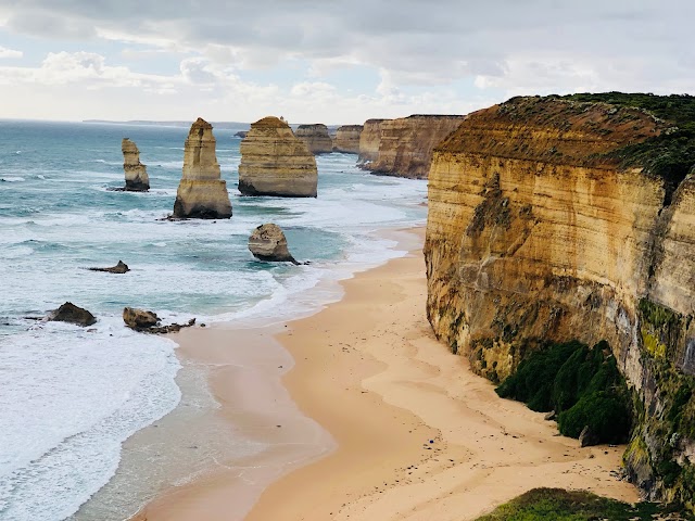 Twelve Apostles Marine National Park