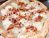 朝霧高原あおぞらピッツァ（キッチンカー）