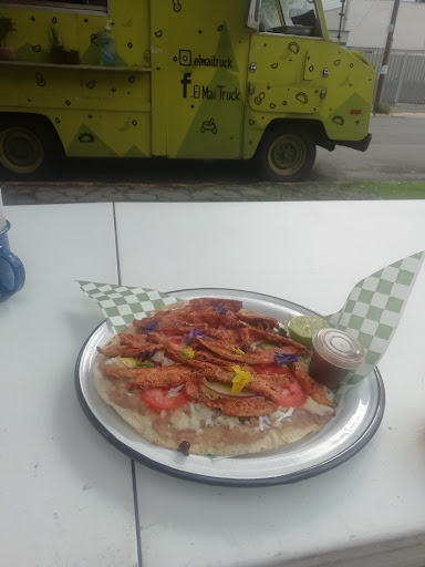El Mai truck - Thumbnail