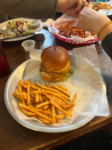 Red Rooster Tavern - Thumbnail
