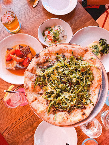 Netflix Bites by null