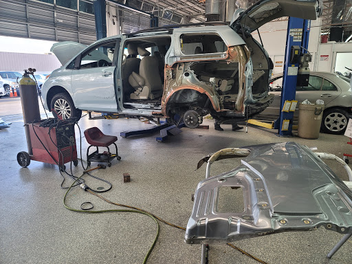 A-1 Cars Independent BMW Specialist & Body Shop - Thumbnail