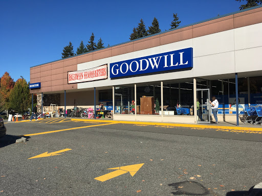 Edmonds Goodwill - Visual