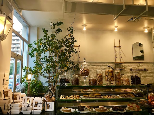 Angelina Cafe'