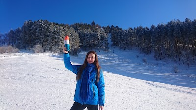 Photos of Tau Park