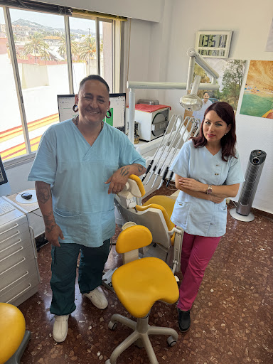 sol dental clinic, Dr Pablo Araneda Mendoza - Thumbnail