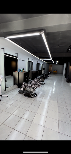BarberShop La 649