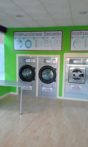 LAVANDERIA AUTOSERVICIO LINARES