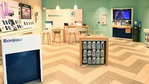 Photo n°1 de BOUYGUES TELECOM à Châteaubernard (Entreprise de télécommunications)