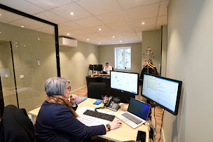 Photo n°10 de AXA Assurance et Banque Chambion Perrier à Saint-Georges-de-Reneins (Agence d'assurance pour locataires)