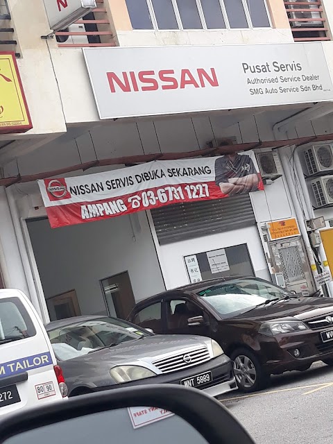 pusat servis kereta nissan