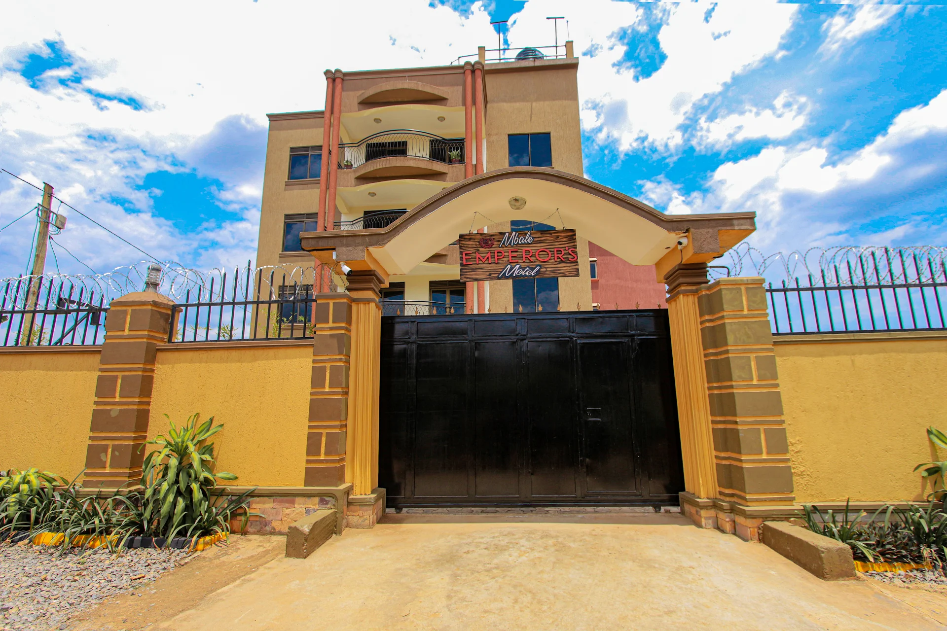 Mbale Emperor's Motel