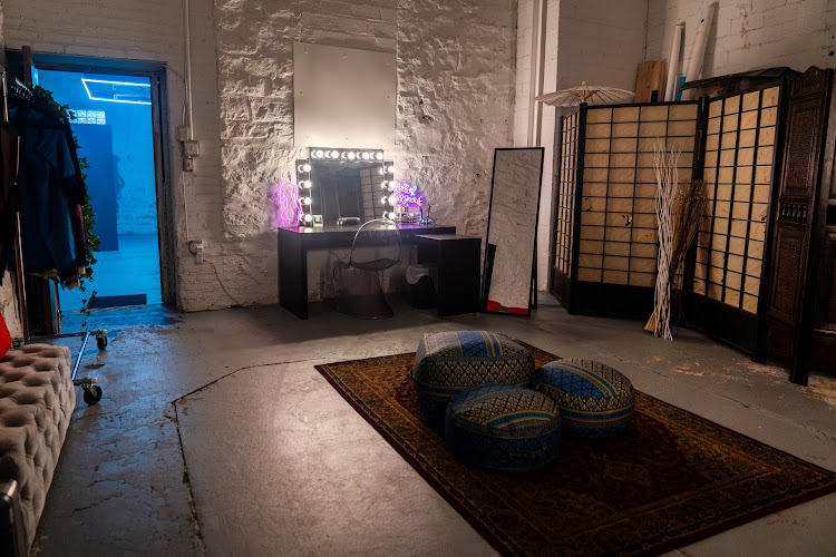 Studio.Raw — photography studio in St Paul, MN