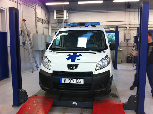 SARL AMBULANCES DU MESNIL