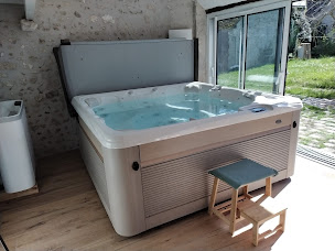 Photo n°4 de H. Lecomte Hydrobulles - Hydro Sud Romorantin-Lanthenay à Fontaines-en-Sologne (Magasin de matériel pour piscines)