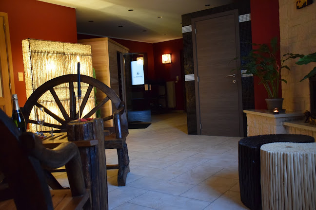 Rue Chaussée 245, 6141 Fontaine-l'Évêque