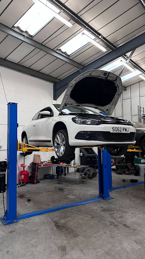 Evolution Autoworks - Visual