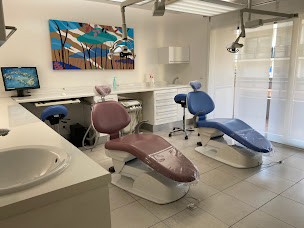 Photo n°2 de CALOP Marie-Pierre à Saint-Laurent-du-Var (Orthodontiste)