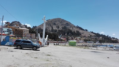 Photos of Monumento Avaroa