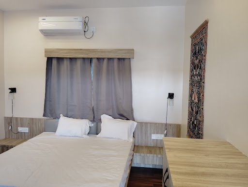🌟 Planning a spiritual journey? Book the best hotel experience with us! Our property is located… post image