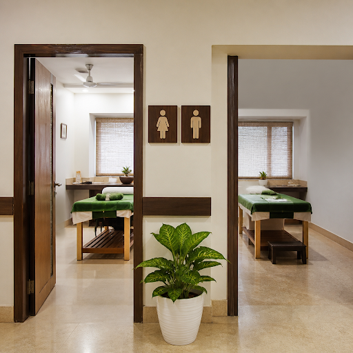 At Punarnava Ayurvedic Hospital Panchkarma & Ksharsutra Centre in Khyora, Kanpur, we understand h… post image