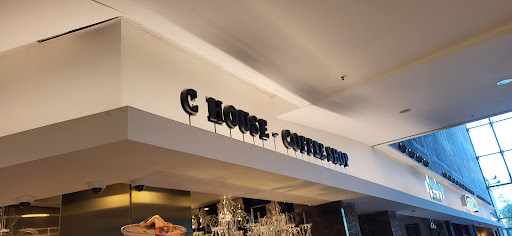 C-House - Visual