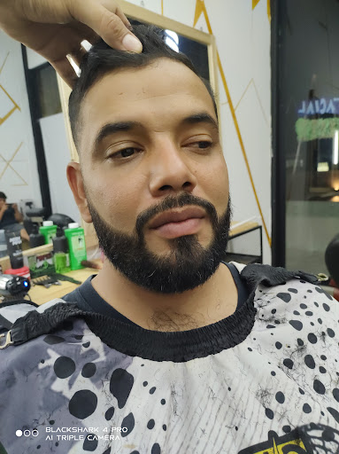 OLYMPUS "place of gods" BARBER SHOP - Thumbnail