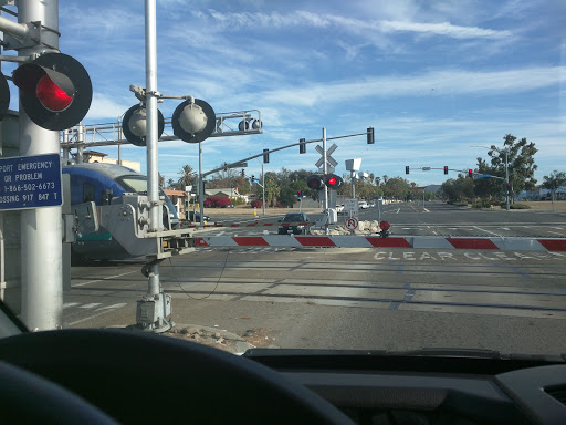 N Santa Fe Av & Vista Village Dr