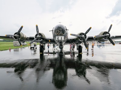 Photos of Dane County Regional Airport