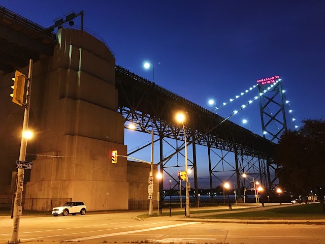 Ambassador Bridge