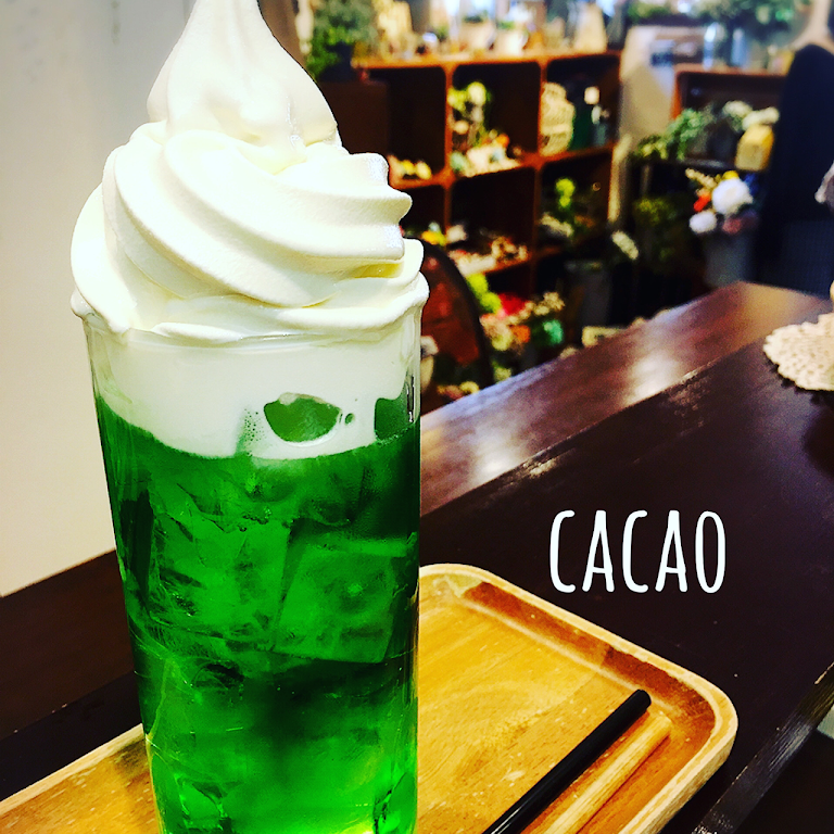 Cacao 花香桜 西宮市の海と砂浜のある御前浜公園すぐにある雑貨cafe
