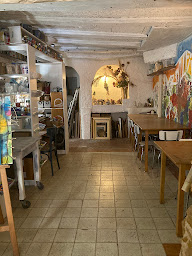 Photo n°27 de Les Insolites de Cla - Atelier d'Art à Trévoux (Magasin d'ameublement et de décoration)