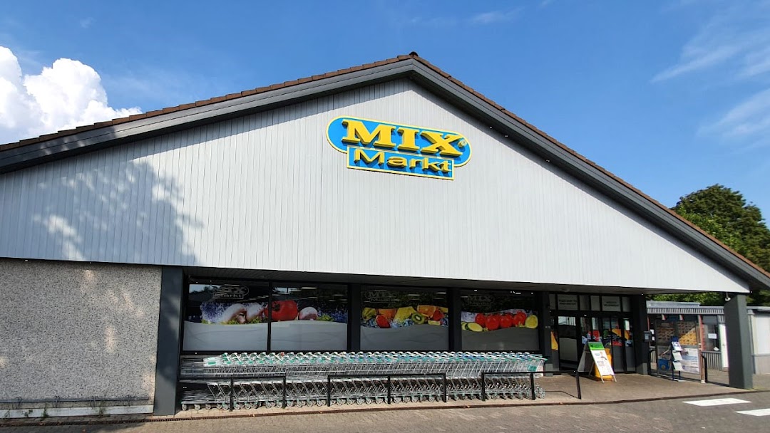 Mix Supermarkt in Industriehafen