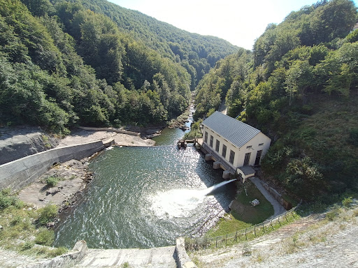 Aparcamiento Embalse Irabia Gallery - Spain