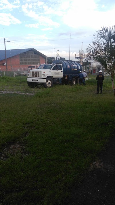 Photos of Esso-GNV
