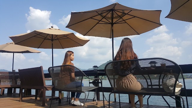 Laguna Coffee 카페라쿠나