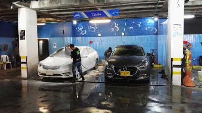 Photos of Bogota Detailing Center