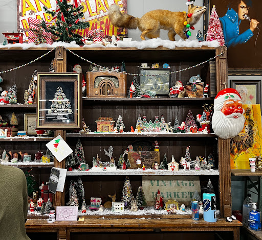 Fleur De Flea Vintage Market - Thumbnail