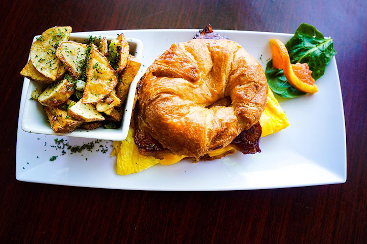 D Cafe and Catering by null