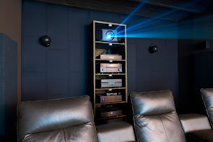 Photo n°32 de Setup Entreprise - Intégration Visioconférence Salle De Réunion et sonorisation à Paris (Auditorium)