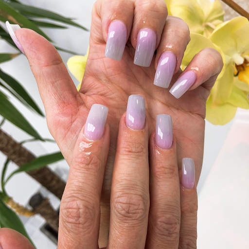 Leek Nails - Visual