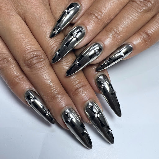 Wynwood Salon - Thumbnail