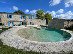 Photo n°7 de Logis Saint Leonard Chambres d'hôtes La Rochelle à Dompierre-sur-Mer (Maison d'hôtes)