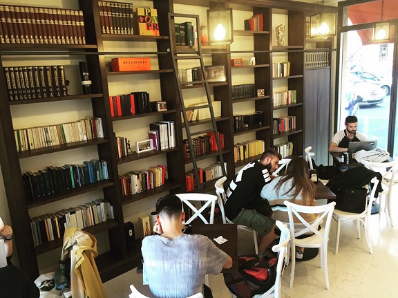 DOC BOOK CAFE
