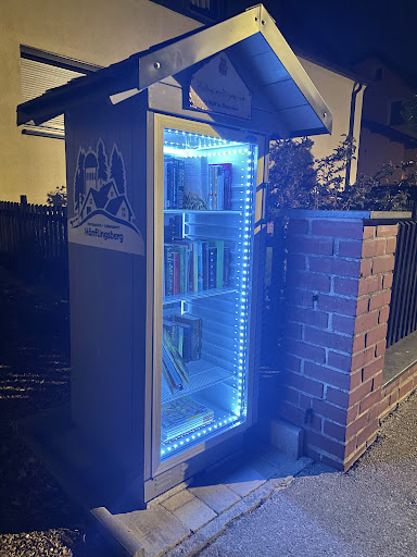 Hänflingsberg-Bücherschrank