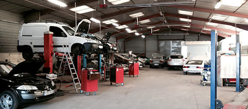 AD Garage Expert MONTARAN CARROSSERIE Gallery - France