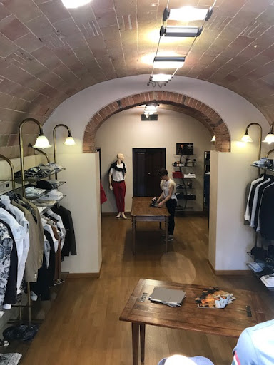 Charlie Store - Thumbnail
